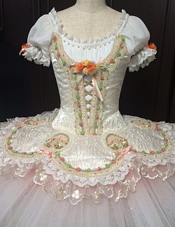 スワニルダ150〜160cm  ¥8000