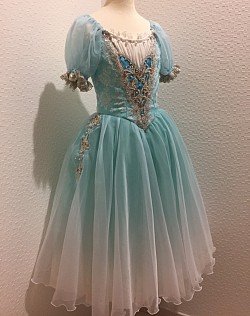 パドトロワ140〜150×1 S丈56cm.150〜160cm×1 S丈60cm ¥8000