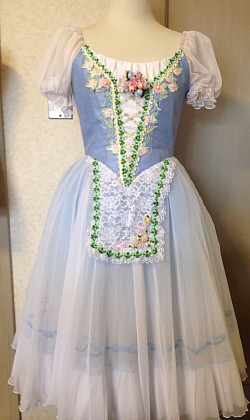 ジゼル155〜165cm ¥6000 S丈60cm