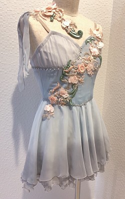 キューピッド グレー140〜150cm×1 ¥8000