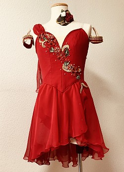 ワルプルギスの夜兼ダイアナ150〜160cm×1 ¥6000 S丈46cm