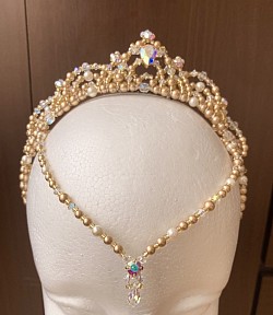 ゴールドティアラB ¥2000
